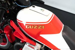 Image 30/33 de Moto Guzzi DUMMY (1990)