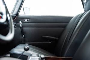 Image 19/35 of Mercedes-Benz 280 SL (1970)