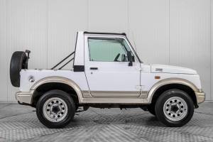 Bild 12/50 von Suzuki SJ Samurai (2003)