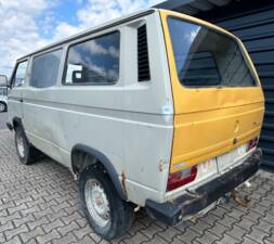 Bild 28/50 von Volkswagen T3 Kombi D Syncro 1.6 (1991)