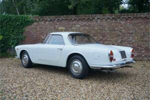 Image 2/50 of Lancia Flaminia GT 2.5 3C Touring (1964)