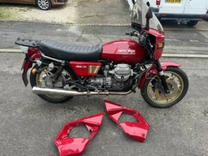 Image 24/26 of Moto Guzzi 1000 SP (1980)