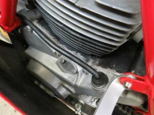 Afbeelding 27/43 van Ducati 600 TT2 (1982)
