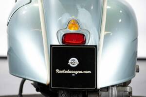 Bild 17/35 von Piaggio Vespa 150 (1960)