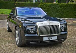 Immagine 4/50 di Rolls-Royce Phantom Coupé (2010)