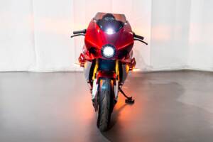 Bild 4/38 von MV Agusta DUMMY (2011)