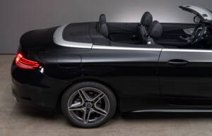 Bild 16/41 von Mercedes-Benz C 300 (2023)