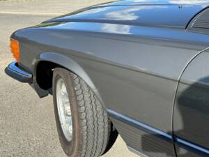 Bild 135/200 von Mercedes-Benz 380 SLC (1980)