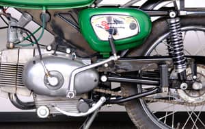 Image 34/57 of Benelli 125 Sport Special (1971)