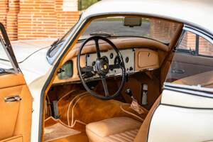 Bild 42/100 von Jaguar XK 150 DHC (1959)