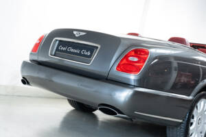 Bild 39/45 von Bentley Azure (2007)