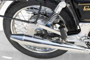 Image 21/27 of Norton DUMMY (1972)