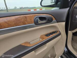Imagen 28/50 de Buick Enclave 3.6 (2008)