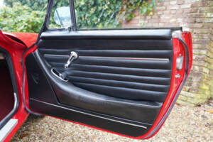 Image 16/50 of Volvo 1800 S (1964)