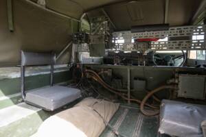 Image 13/50 de Land Rover 88 (1974)