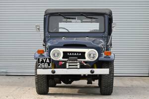 Image 16/50 de Toyota Land Cruiser FJ 40 (1970)