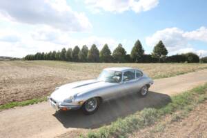 Bild 4/38 von Jaguar E-Type (2+2) (1968)