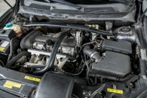 Image 36/43 of Volvo XC90 2.5T (2005)