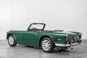Afbeelding 8/50 van Triumph TR 250 (1968)