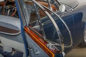 Bild 16/35 von Jaguar Mk II 3.4 (1967)
