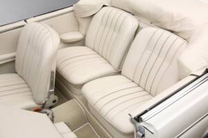 Image 16/27 of Mercedes-Benz 300 SE (1967)