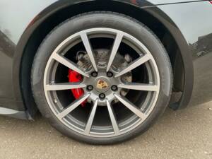 Bild 11/13 von Porsche 911 Carrera 4S (2013)
