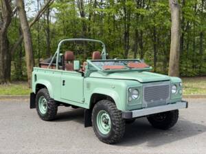 Imagen 3/74 de Land Rover Defender 90 (1998)