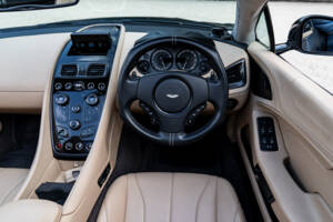 Immagine 28/35 di Aston Martin Vanquish (2017)