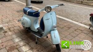 Image 3/10 de Piaggio Vespa 125 Primavera (1975)