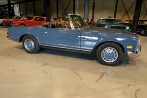 Image 33/36 de Mercedes-Benz 280 SL (1971)