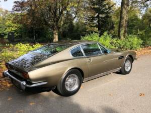Immagine 29/42 di Aston Martin Vantage (1973)