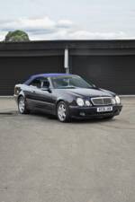 Image 11/50 of Mercedes-Benz CLK 230 Kompressor (2002)