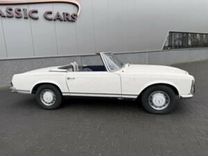 Bild 2/50 von Mercedes-Benz 230 SL (1966)