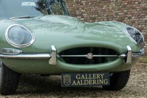 Afbeelding 50/50 van Jaguar E-Type 4.2 (1967)