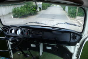 Bild 63/126 von Volkswagen T2b Westfalia (1973)