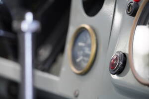 Bild 76/79 von Land Rover 88 (1963)