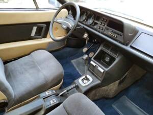 Image 33/48 de Lancia Gamma Coupe 2000 (1979)