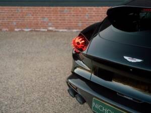 Imagen 36/50 de Aston Martin Vanquish Zagato Shooting Brake (2019)