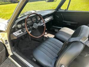 Image 25/44 of Porsche 912 (1968)