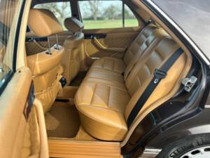 Bild 15/28 von Mercedes-Benz 500 SE (1990)