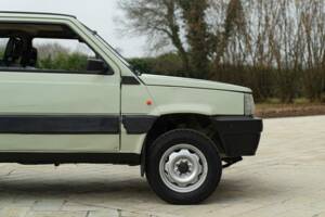 Immagine 20/44 di FIAT Panda 4x4 1,0 (1987)