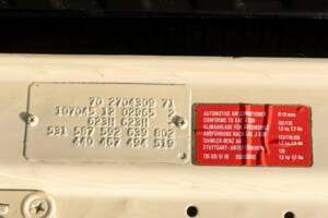 Bild 25/50 von Mercedes-Benz 380 SL (1982)