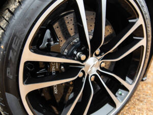 Immagine 89/98 di Aston Martin DBS (2010)