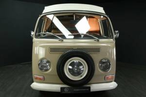 Immagine 8/50 di Volkswagen T2a Westfalia (1969)