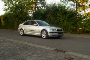 Afbeelding 34/58 van BMW 330i (2002)