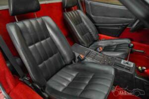 Image 17/19 de Ferrari 328 GTS (1989)