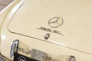 Image 24/83 de Mercedes-Benz 190 SL (1959)