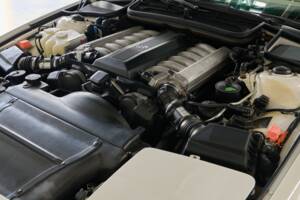 Immagine 49/50 di BMW 850i (1990)