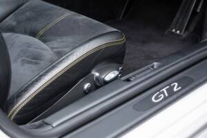 Bild 41/52 von Porsche 911 GT2 (2008)