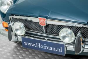 Imagen 28/50 de MG MGB GT (1972)